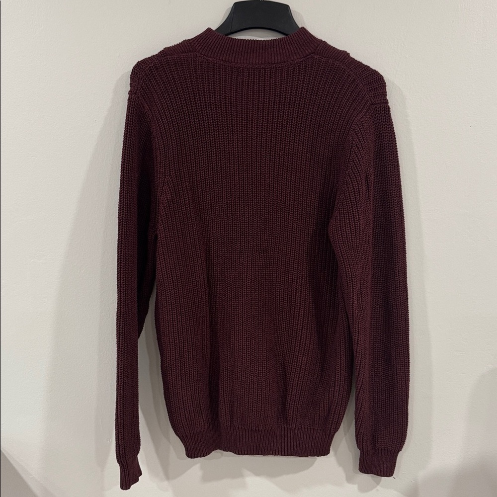 Eddie Bauer Men's Burgundy heavy knit 100% cotton Sweater - Picture 3 of 4